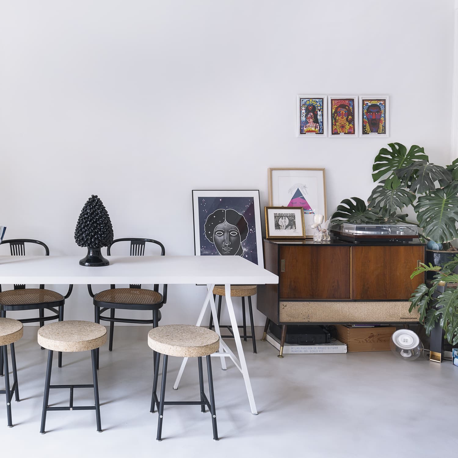 Reused furniture discount